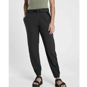 Athleta Quest Jogger
